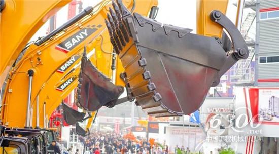 中国品牌挖掘机也在加速调整