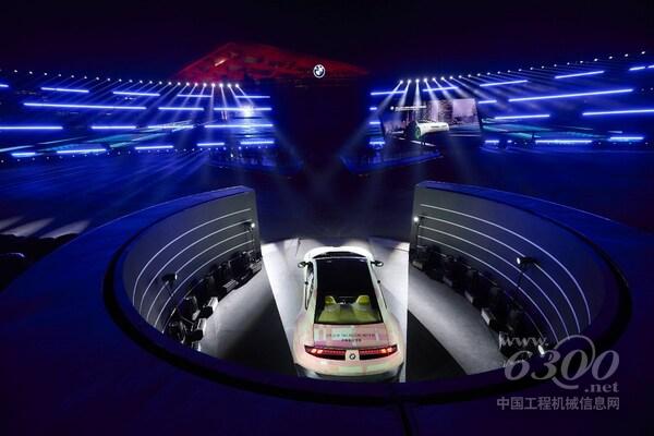 宝马集团负责客户、品牌及销售业务的董事高乐先生