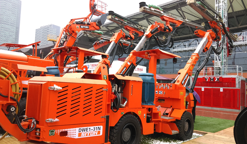 Bauma China 2016——江西鑫通机械制造有限公司展台风采