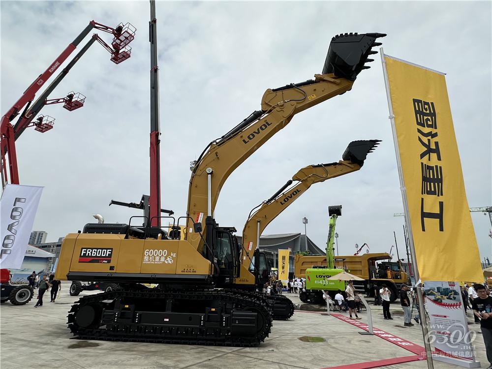 2025长沙国际工程机械展：雷沃重工