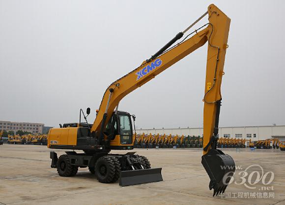 徐工XE210WLL加长臂轮式<a href=//product.d1cm.com/wajueji/ target=_blank>挖掘机</a>