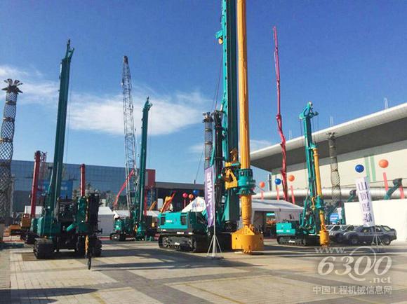 “海博会”山河智能展区