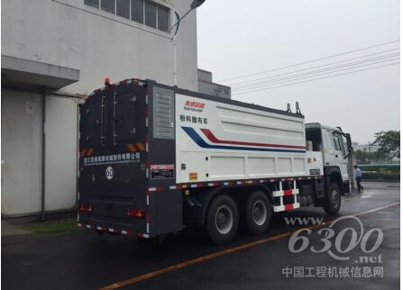 美通宝马展 新姿态 新产品 新高度