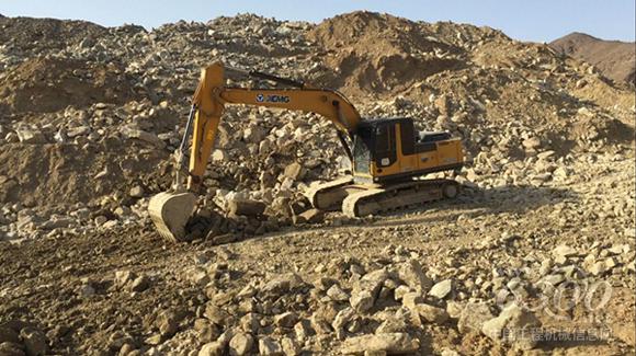 徐工<a href=//product.d1cm.com/wajueji/ target=_blank>挖掘机</a>