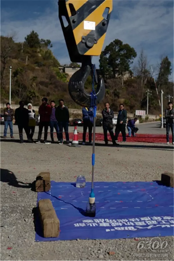 这般精准,灵活性堪比自己的手臂