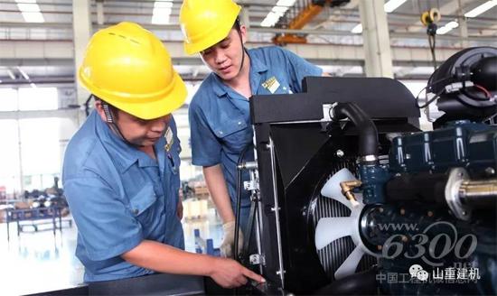 山重建机刘永滨:奉献在前,冲锋在先,永葆青春党性