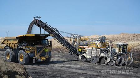 切削、破碎和装载一次完成。维特根露天采矿机使采煤过程变得简单、经济、环保、安全。