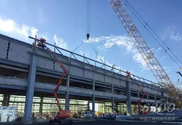 鼎力<a href=//product.d1cm.com/bijiazuoyeche/ target=_blank>高空作业平台</a>用速度与激情打造汉南机场