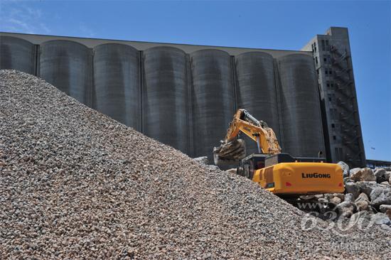 柳工:以责任诠释初心 以担当承载前进