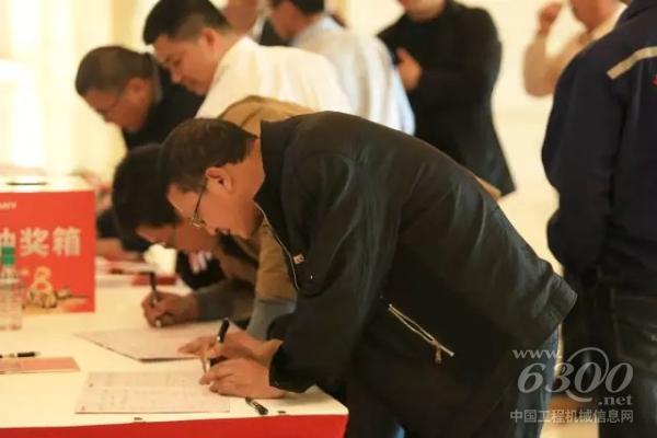 南昌站，客户踊跃签到，参与<a href=//news.d1cm.com/exhibition/ target=_blank>展会</a>