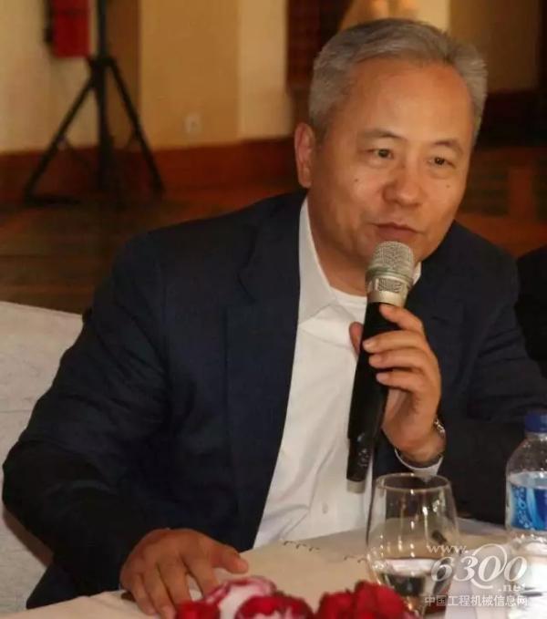 卡特彼勒全球副总裁、卡特彼勒(中国)投资有限公司董事长陈其华先生