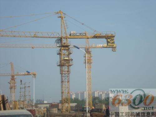 中联重科 塔吊