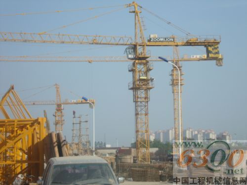 中联重科 塔吊