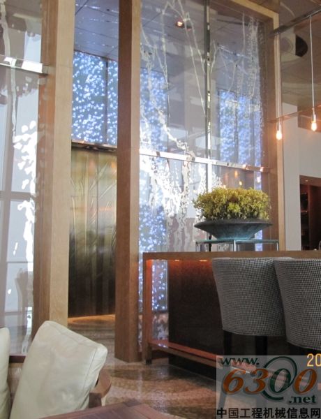 蒂森克虏伯双层轿厢电梯为上海环球金融中心添色