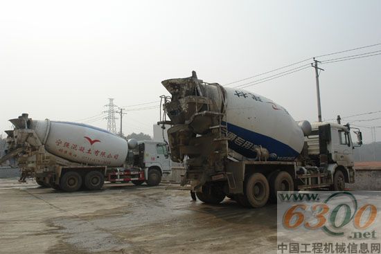 宇通混凝土搅拌车