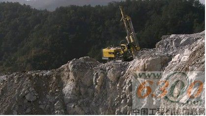 ROC L6液压潜孔式钻机在杭州三江矿业的矿山