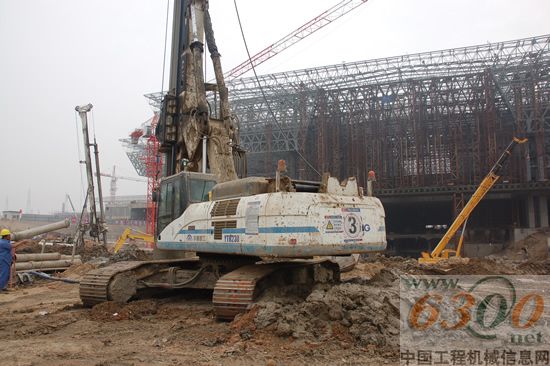 通联实业 宇通重工