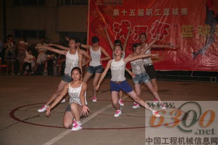 篮球宝贝 健美操