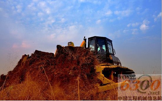 山推 推土机 南京  