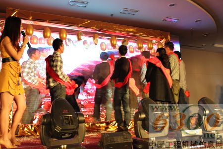 活动现场会议进行中