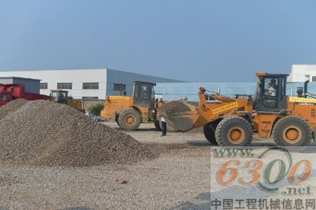 龙工 装载机