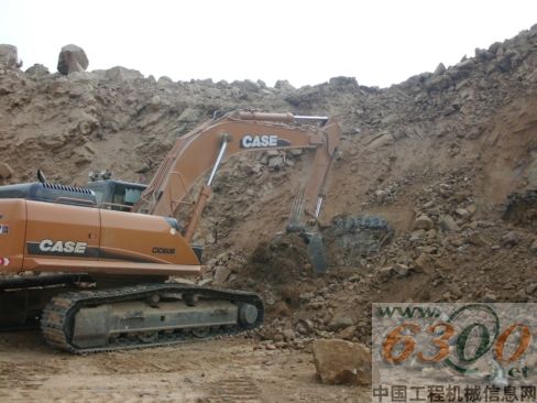 凯斯,挖掘机