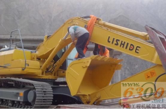 力士德,挖掘机,藏族,掘金