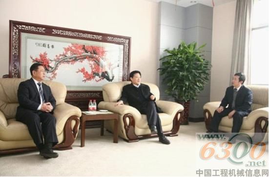 济宁市委常委,王次忠,山推